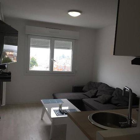 Studio Agreable Proche Gare Apartment Melun Luaran gambar