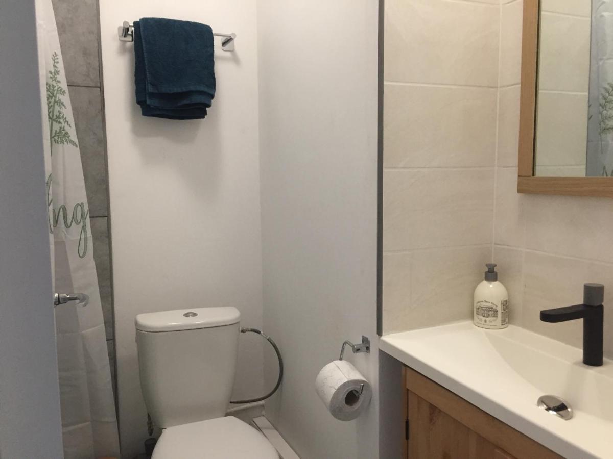 Studio Agreable Proche Gare Apartment Melun Luaran gambar